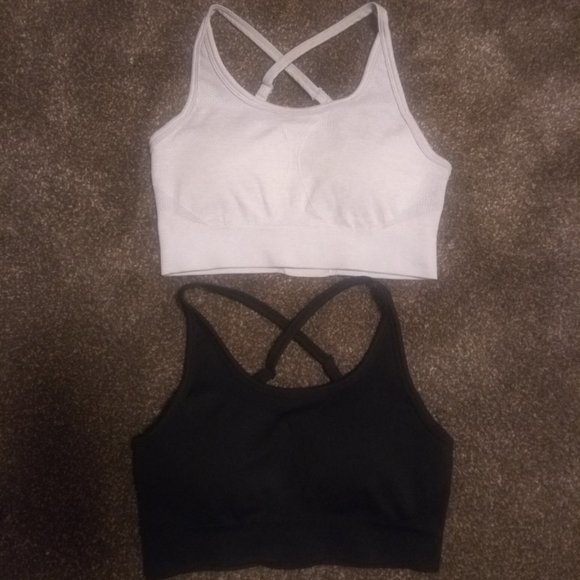 AYBL sports bras (2) - Picture 5 of 6